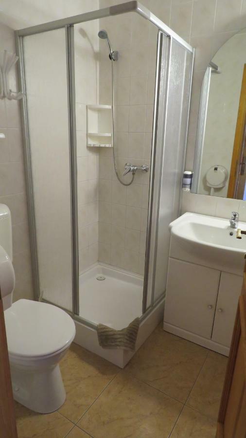 Hotel Prima Porta Vendeghaz à Balatonalmádi Extérieur photo